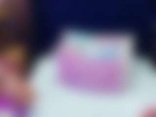 Live cam show with innocenthazel - Granny Dildo on xxxlivecams.org