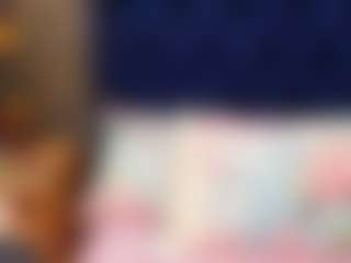 innocenthazel's Live Sex Cam Show