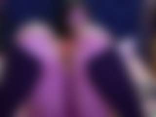 innocenthazel's Live Sex Cam Show