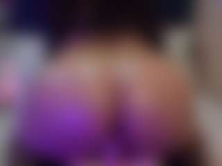 Live cam show with innocenthazel - Cum In Pussy on CamwithHer