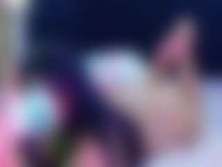 innocenthazel's Live Sex Cam Show