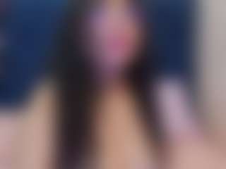 Live cam show with innocenthazel - Granny Squirt on milfzrlive.com