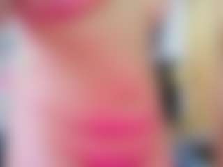 innocenthazel's Live Sex Cam Show