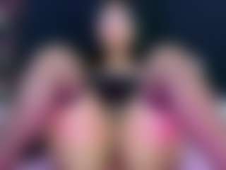 Live cam show with innocenthazel - Middle Aged on https://playwithruby.com