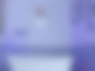 innocenthazel's Live Sex Cam Show