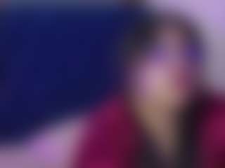 Live cam show with innocenthazel - Bedroom Mature on Camsoda