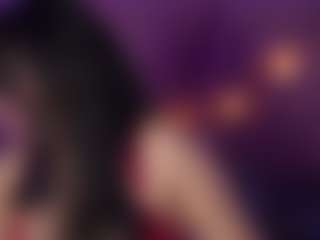 Live-camshow met innocenthazel - College Mature op Camsoda
