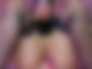 innocenthazel's Live Sex Cam Show