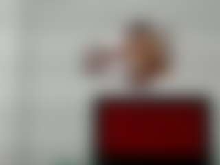 Live cam show with Akemy - Smoking on Camsoda