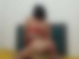 Live cam show with Akemy - Brown Eyes on Camsoda