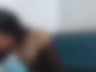 Live cam show with Akemy - Brown Eyes on dropp.cam