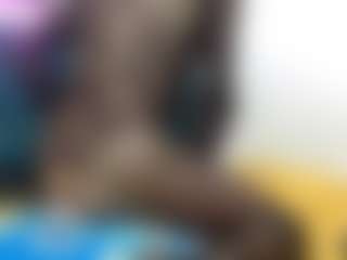 Live cam show with Akemy - Lean on Camsoda