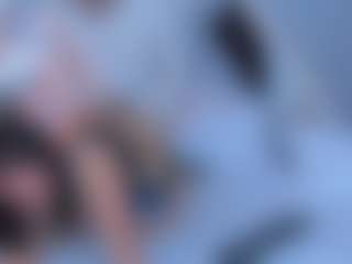 Live cam show with Nina-Passionf - Facial on Stripli.com