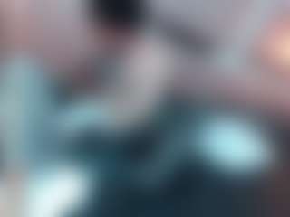 Live cam show with Nina-Passionf - Smoking on Camsoda