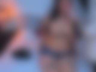 Live cam show with Nina-Passionf - Facial on Dolls Live