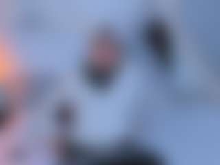 Live cam show with Nina-Passionf - Facial on LiveSexCams6