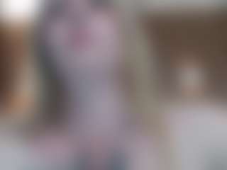 PAULASMALLTITS's Live Sex Cam Show
