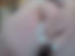 PAULASMALLTITS's Live Sex Cam Show