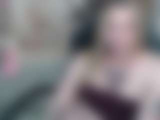 PAULASMALLTITS's Live Sex Cam Show