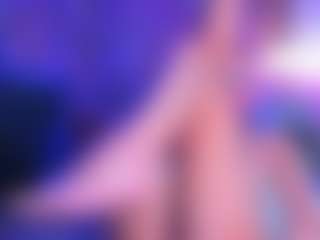 Live cam show with SashaSkyX - Green Eyes on CamClone