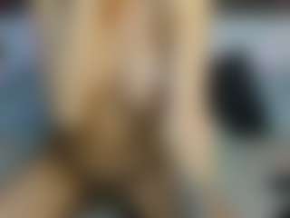 SashaSkyX's Live Sex Cam Show