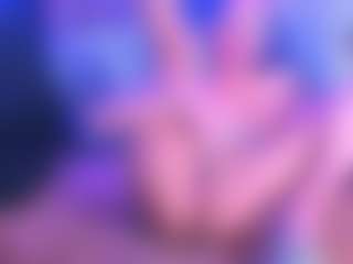 Live cam show with SashaSkyX - Green Eyes on Hubzter Live