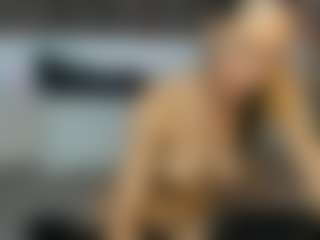 SashaSkyX's Live Sex Cam Show