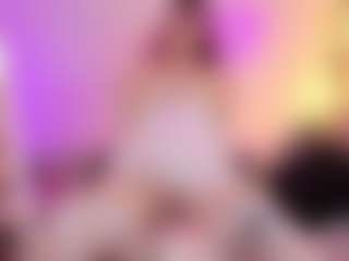 Live cam show with Violet-Ch - Red Hair HD on Camsoda Late Night