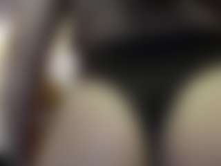 Live cam show with BIG ASS - Asian on Camiplay Live