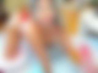 Live cam show with Bella-Posh - Moan on Fling VIP Chat
