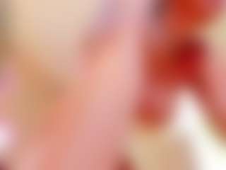 Live cam show with Bella-Posh - Moan on StripNow