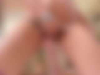 Live cam show with Bella-Posh - Smoking on instabang
