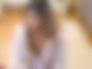 Live cam show with Bella-Posh - Riding on Camversity