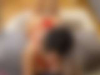 Live cam show with Bella-Posh - Riding on madthumbs
