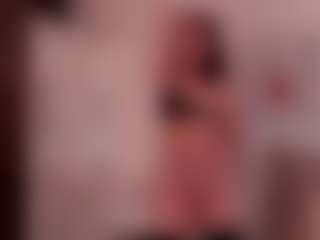 Anah's Live Sex Cam Show