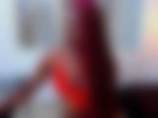 Live cam show with Nahomii-Hill - Moaning on SquirtSoMuch
