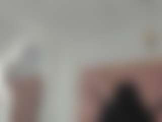 Live cam show with rubyxht - Ebony College on Latina Girls