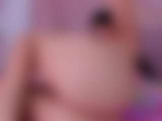 SofiacandyXht's Live Sex Cam Show
