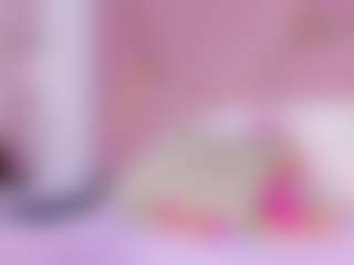 Live cam show with SofiacandyXht - Moaning on boobsie.com