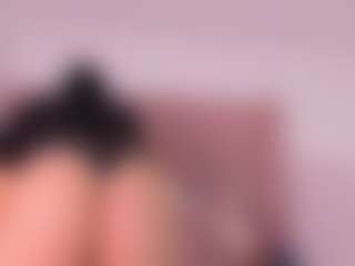Live cam show with SofiacandyXht - Moaning on Camsoda