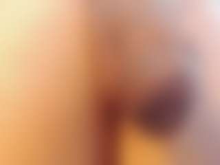 Live cam show with Sophie Luxe - No Smoking on Gym Cam Girls