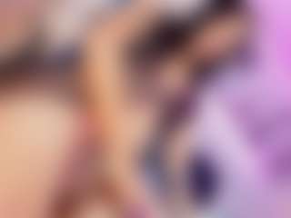 Live cam show with Sophie Luxe - Teen (18+) on Camsoda