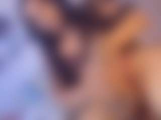 Live cam show with Sophie Luxe - Tiny Tits on Camsoda