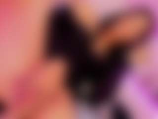 Live cam show with Sophie Luxe - Big Balls on CamwithHer