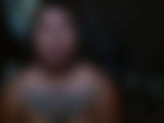 cata18andaron's Live Sex Cam Show