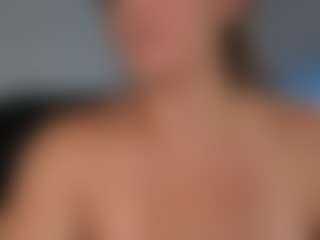 KoraLynn777's Live Sex Cam Show