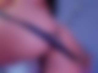ashly-hills's Live Sex Cam Show