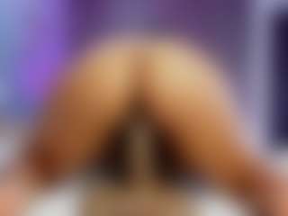 ashly-hills's Live Sex Cam Show
