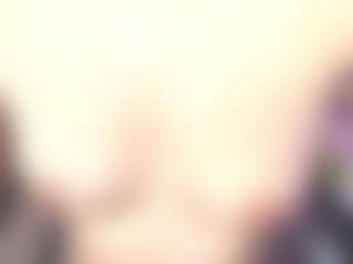 Live cam show with dulce-177 - Green Eyes on CamwithHer