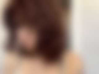 Live cam show with Thea - Teen (18+) on Latina Girls